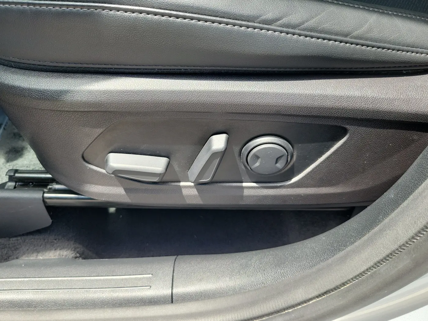 2021 Kia Sorento - $17,990