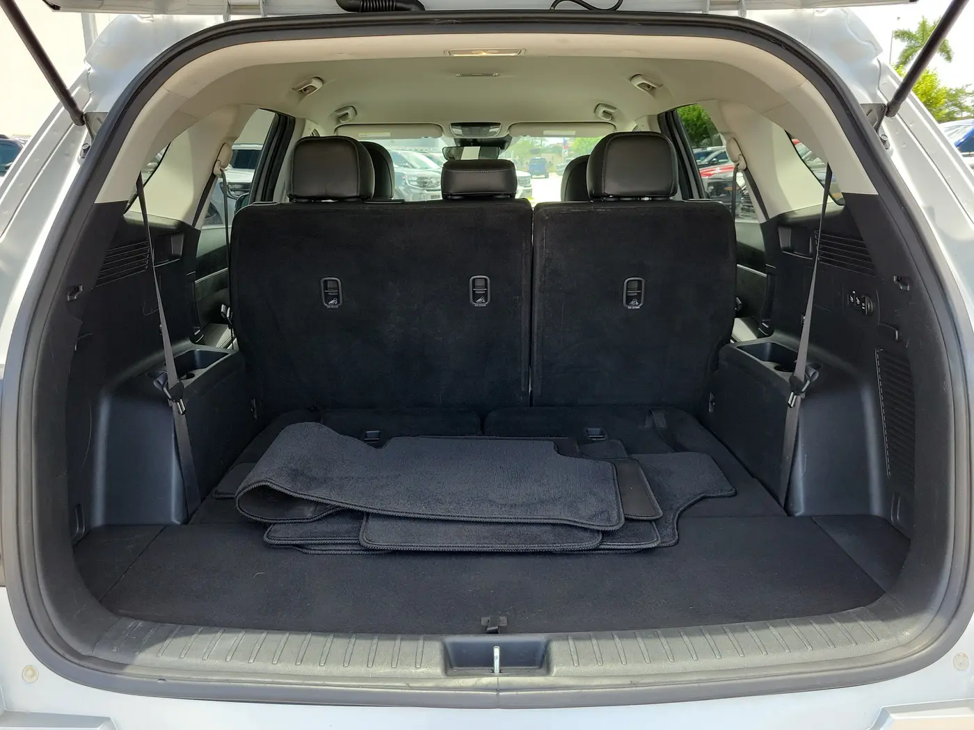 2021 Kia Sorento - $17,990