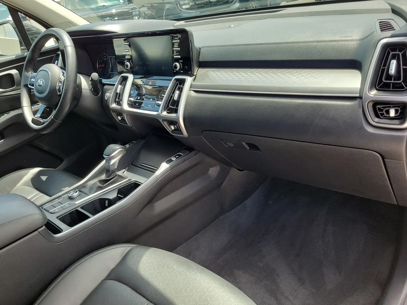2021 Kia Sorento - $17,990