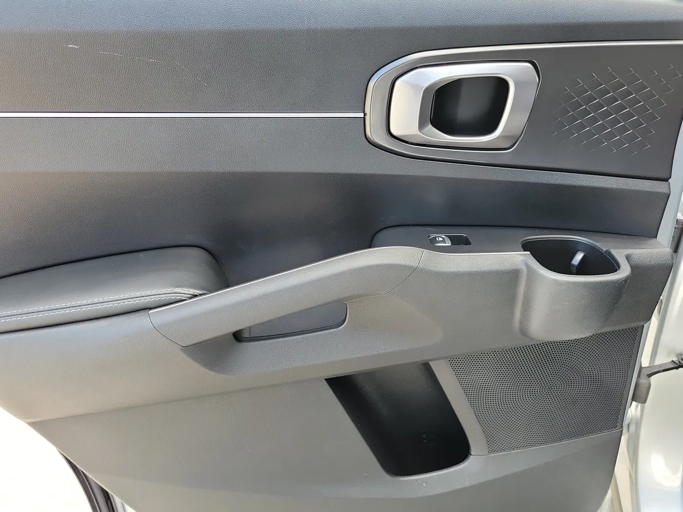 2021 Kia Sorento - $17,990