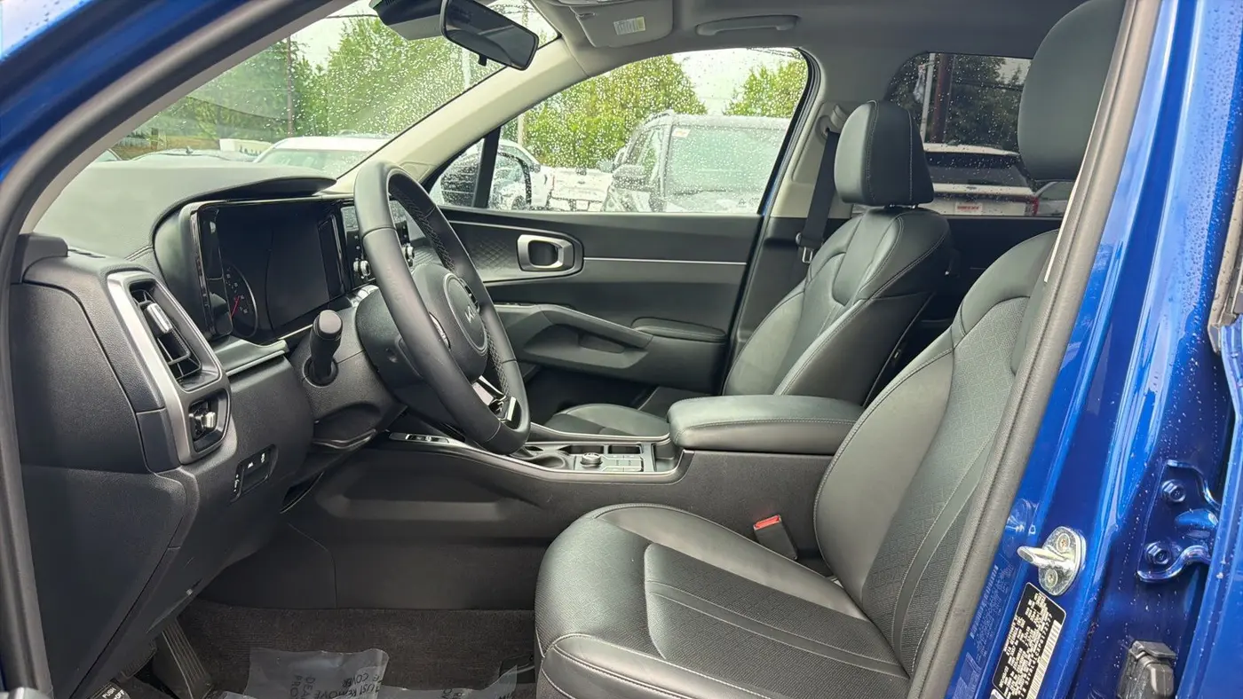 2023 Kia Sorento S