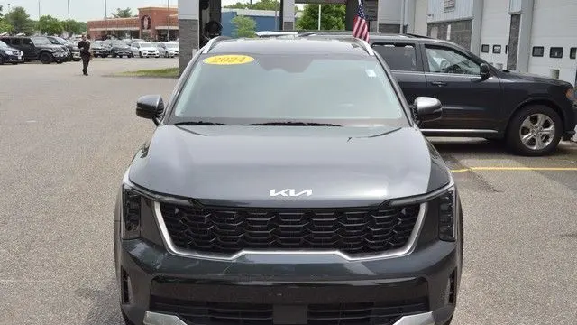 2024 Kia Sorento S