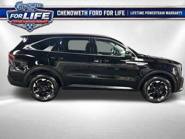 2025 Kia Sorento - $29,963