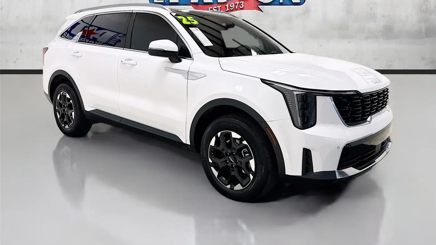 Preowned 2025 Kia Sorento S for Sale