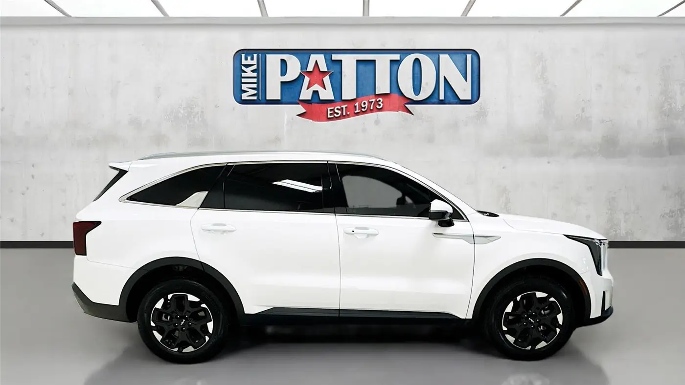 2025 Kia Sorento S