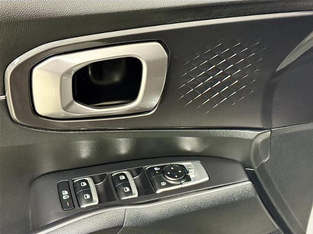 2025 Kia Sorento - $27,431