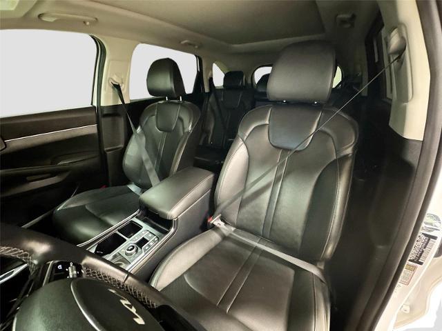2025 Kia Sorento - $27,431