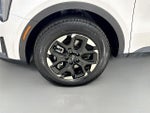 2025 Sorento Thumbnail 32