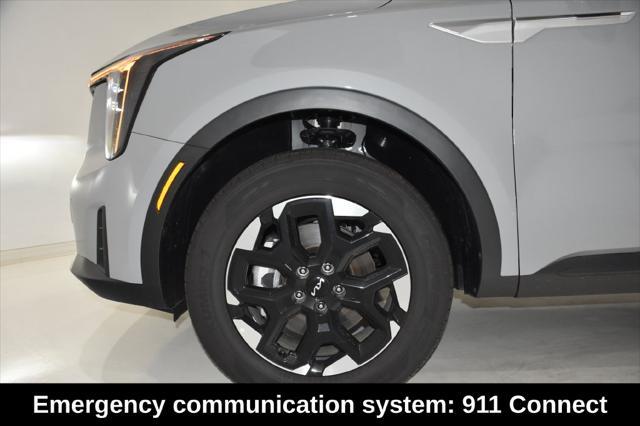 2026 Kia Sorento - $33,990