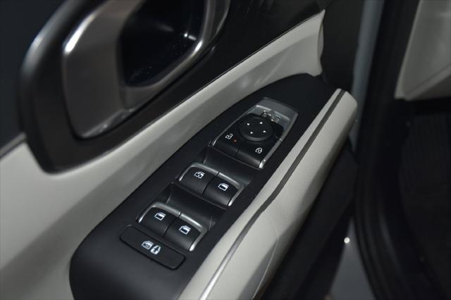 2026 Kia Sorento - $33,990