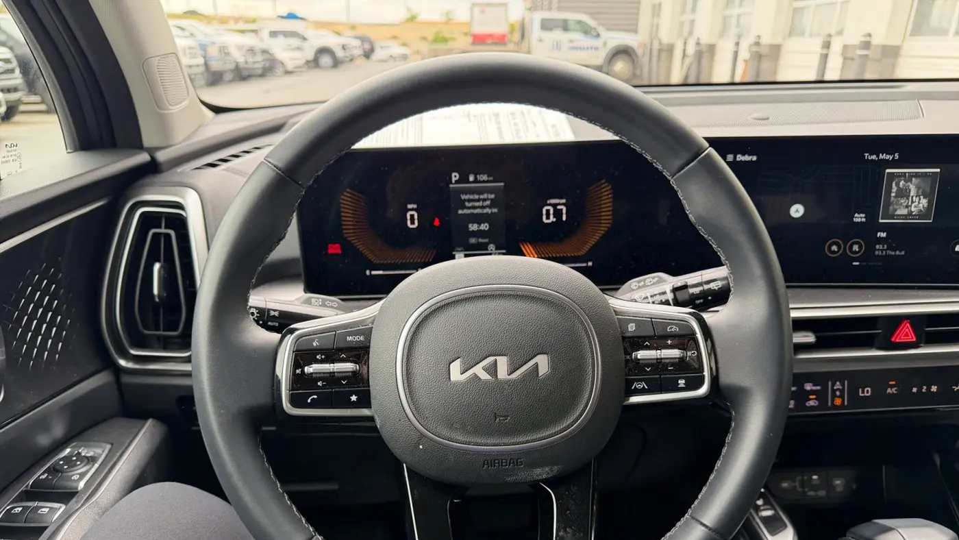 2025 Kia Sorento S