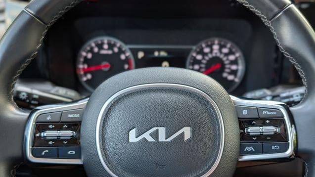 2022 Kia Sorento X-Line S