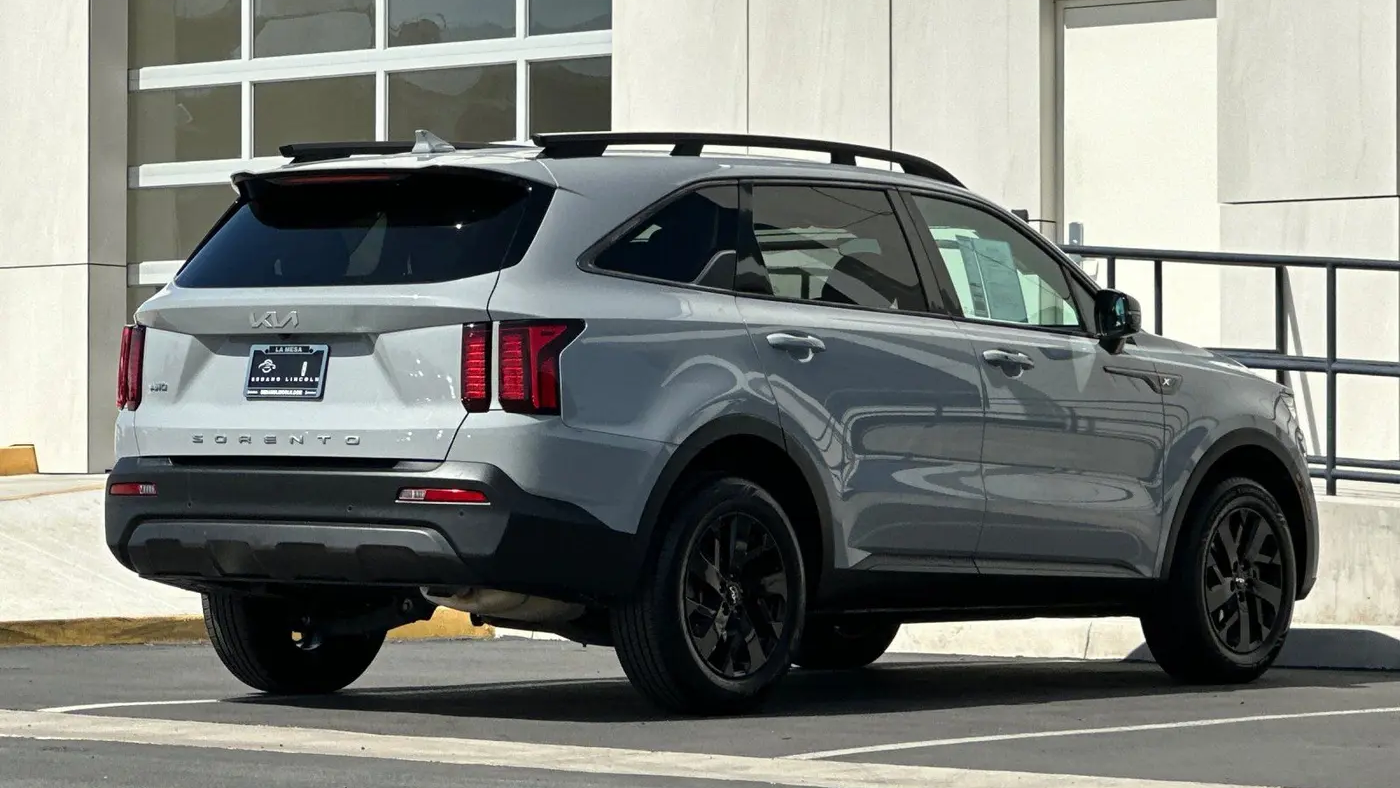 2022 Kia Sorento X-Line S
