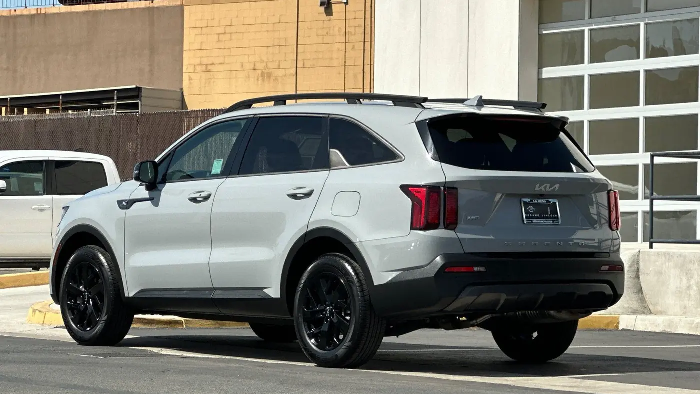 2022 Kia Sorento X-Line S