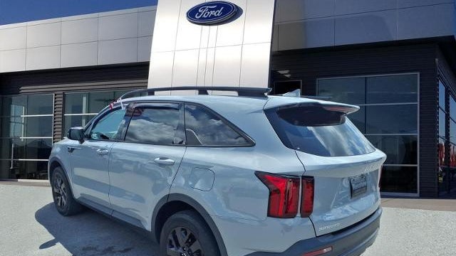 2023 Kia Sorento X-Line S