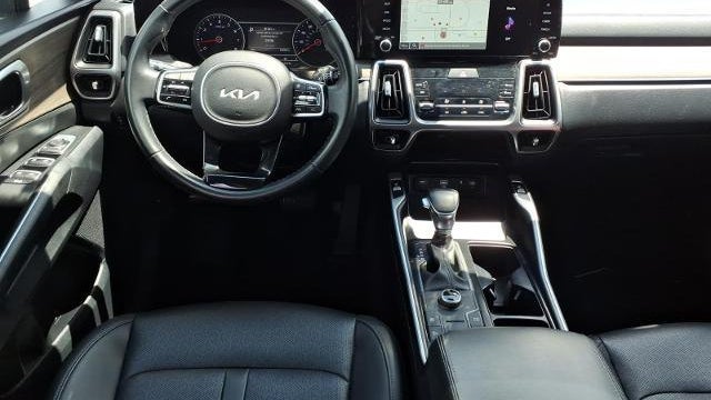 2023 Kia Sorento X-Line S