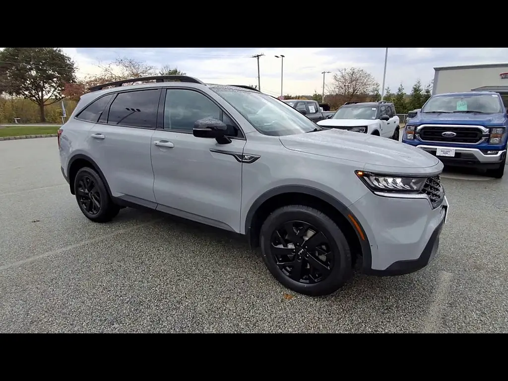 2023 Kia Sorento - $29,995