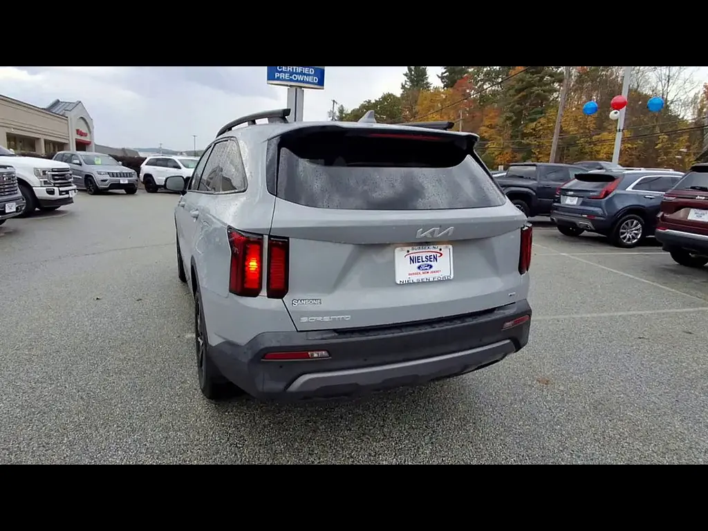 2023 Kia Sorento - $29,995