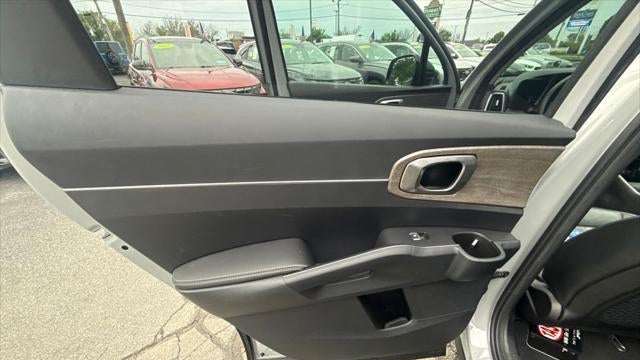 2023 Kia Sorento X-Line S