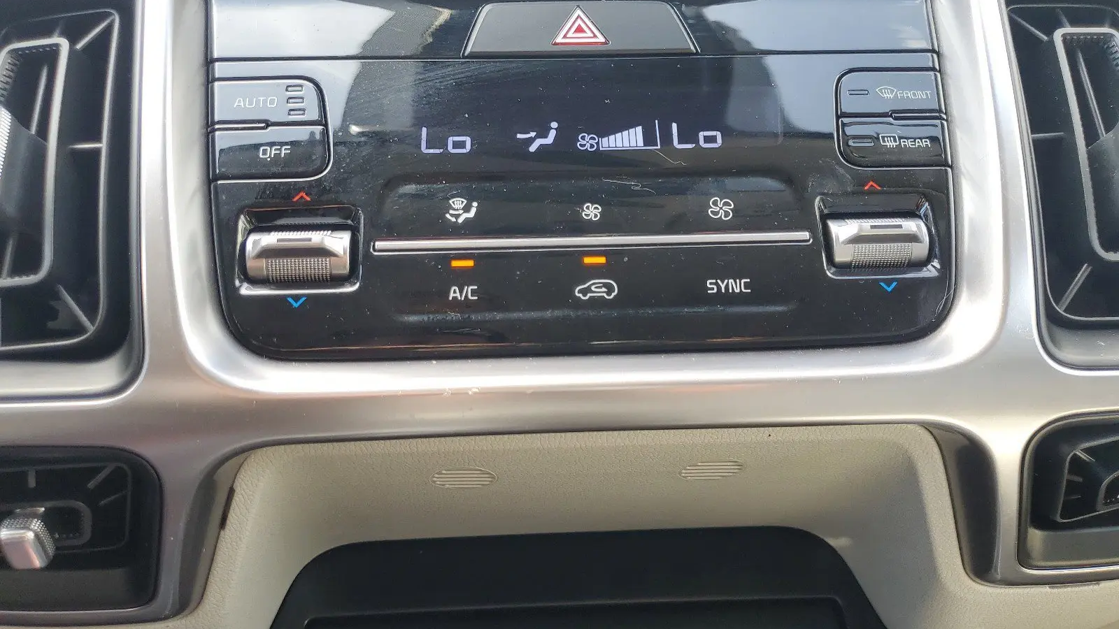 2023 Kia Sorento X-Line S