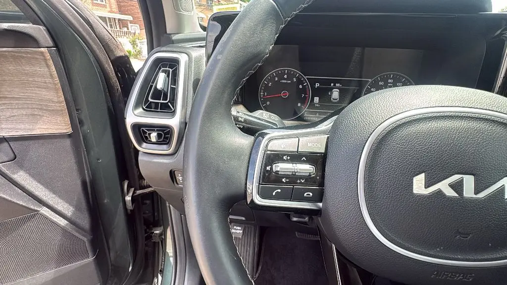 2023 Kia Sorento X-Line S