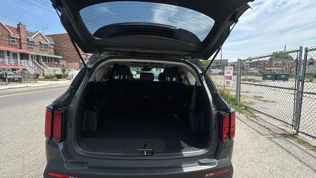 2023 Kia Sorento X-Line S