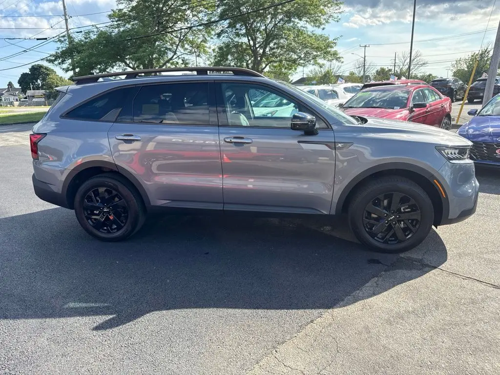 2023 Kia Sorento - $28,299