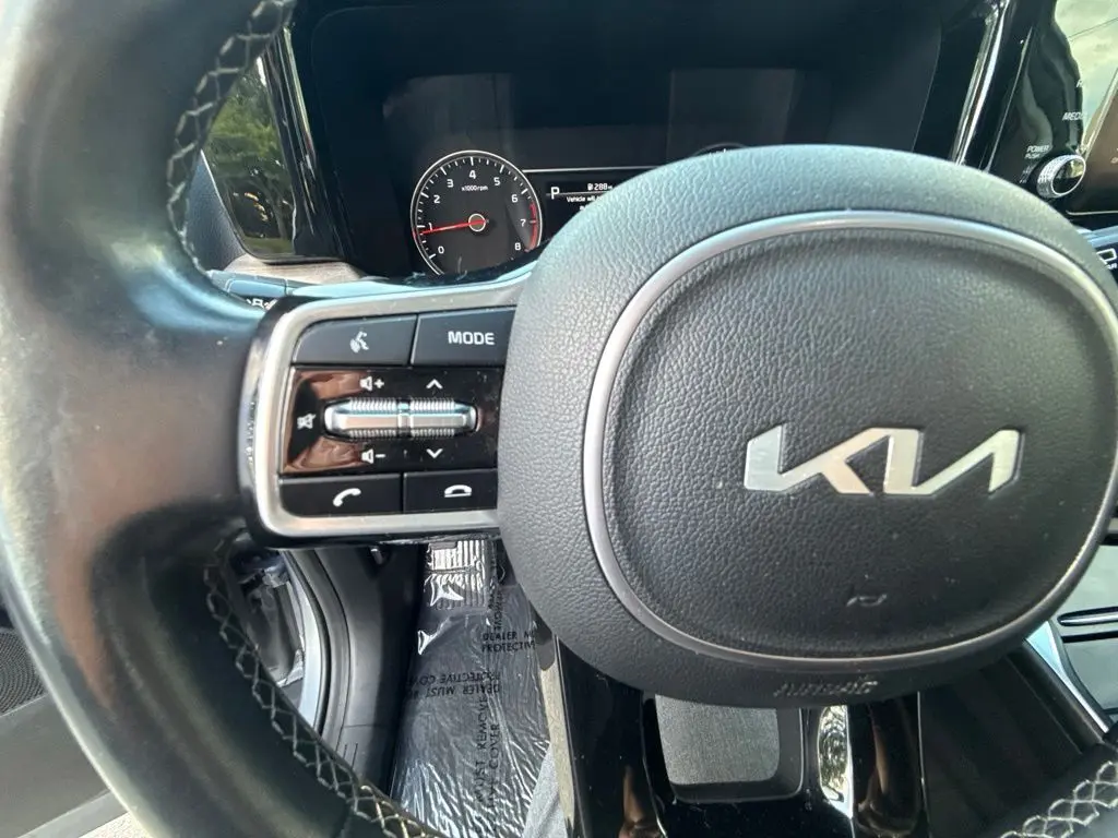 2023 Kia Sorento - $28,299