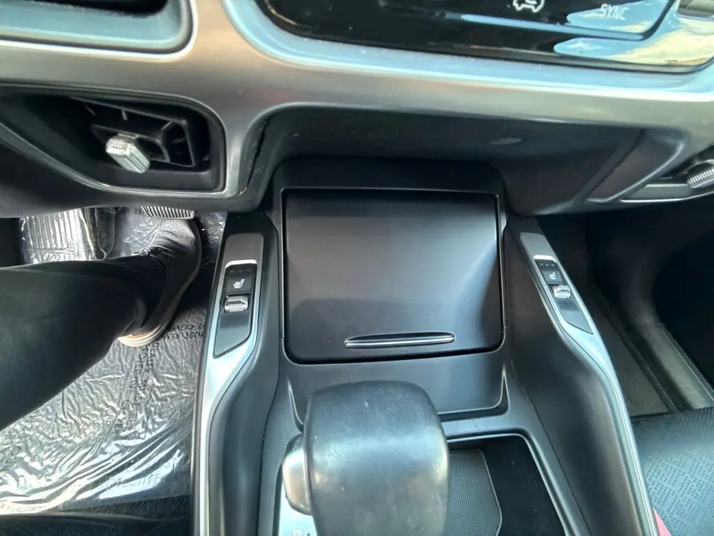 2023 Kia Sorento - $28,299