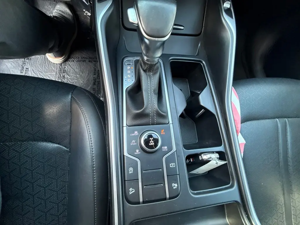 2023 Kia Sorento - $28,299