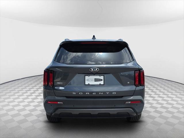 2021 Kia Sorento - $19,408