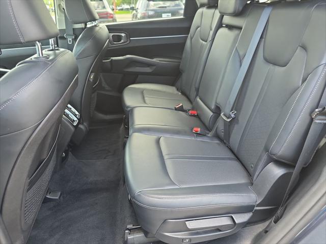 2021 Kia Sorento - $19,408