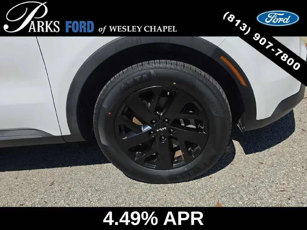 2023 Kia Sorento - $28,213