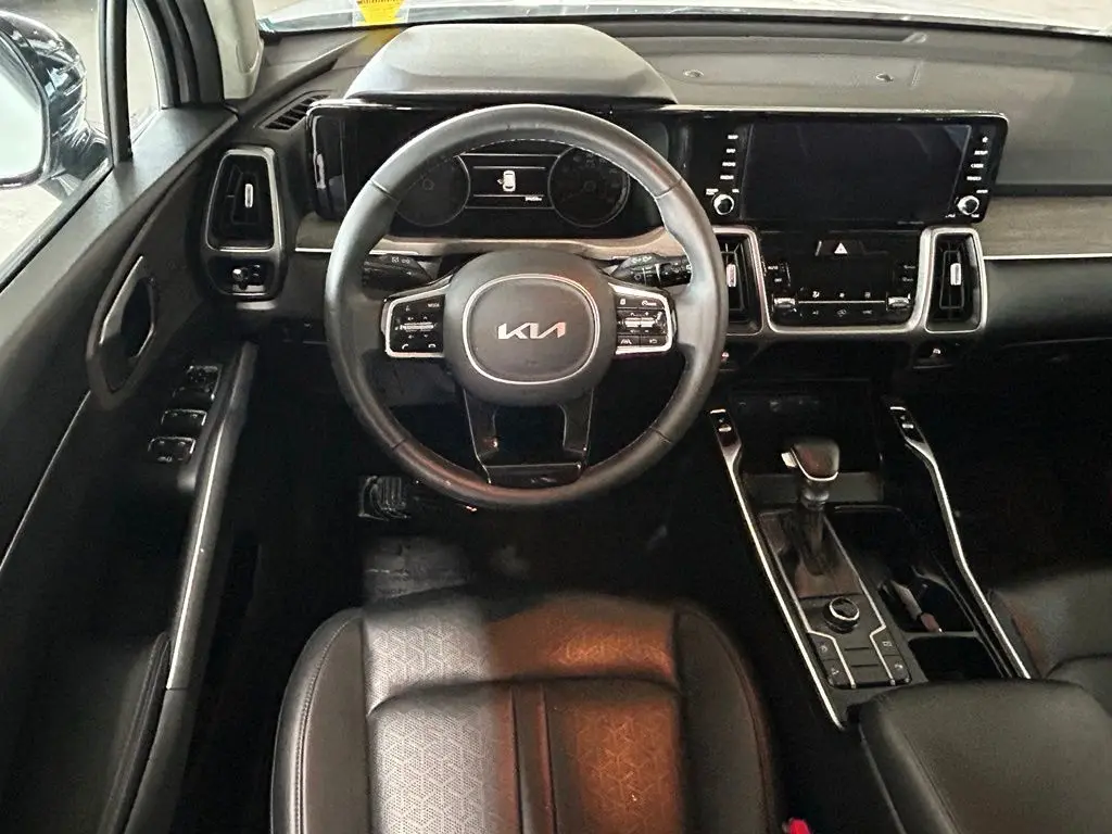 2023 Kia Sorento - $24,997