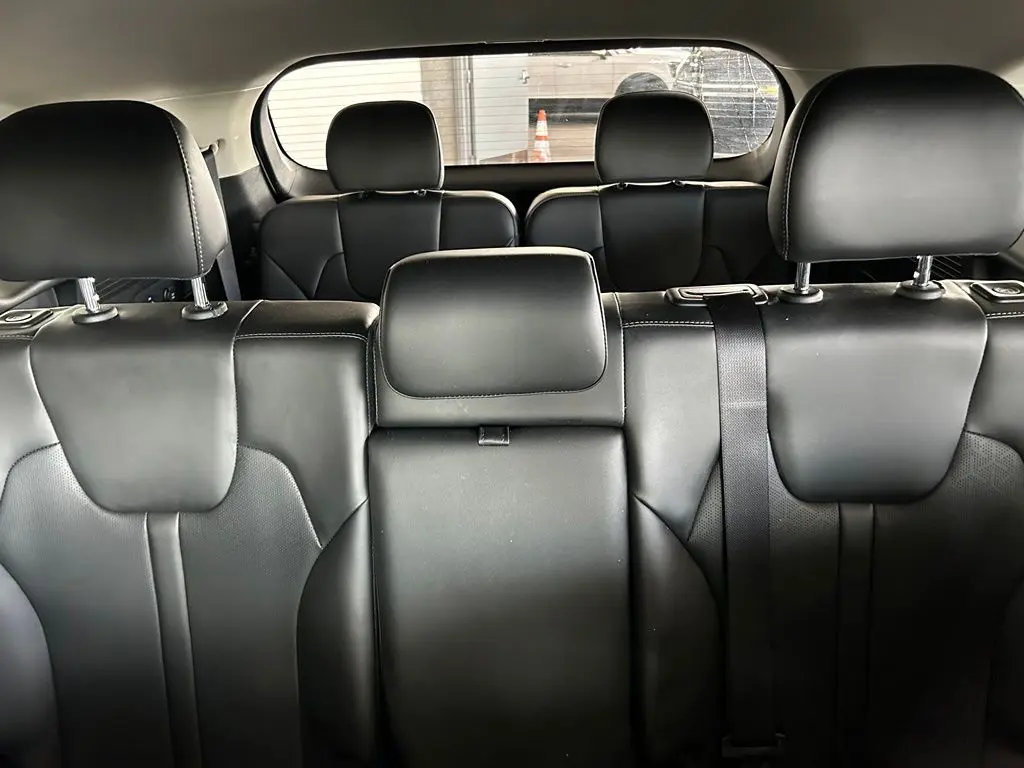 2023 Kia Sorento - $24,997