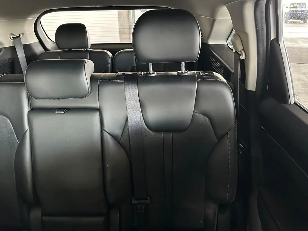 2023 Kia Sorento - $24,997