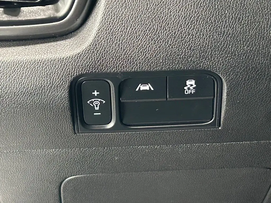 2023 Kia Sorento - $24,997