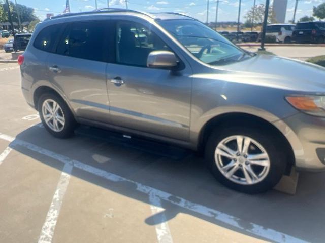 2012 Hyundai Santa Fe - $9,606