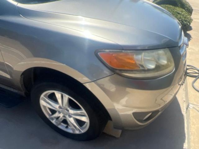 2012 Hyundai Santa Fe - $9,606