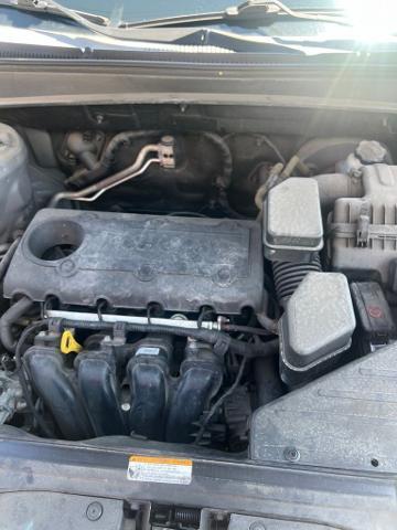 2012 Hyundai Santa Fe - $9,606