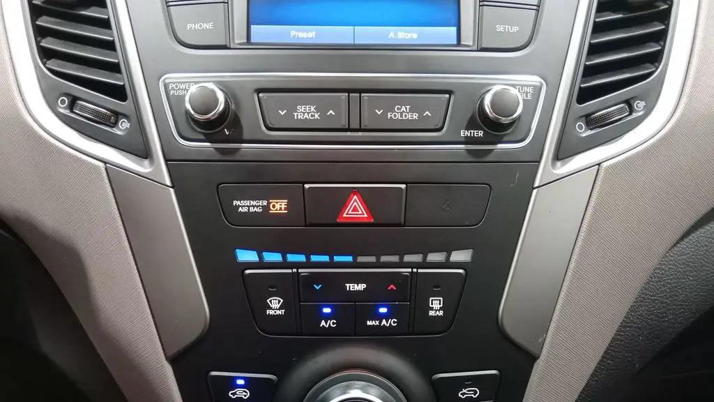 2017 Hyundai SANTA FE Sport 2.4L