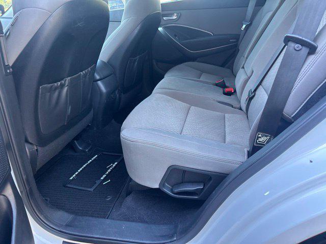 2017 Hyundai Santa Fe - $13,950