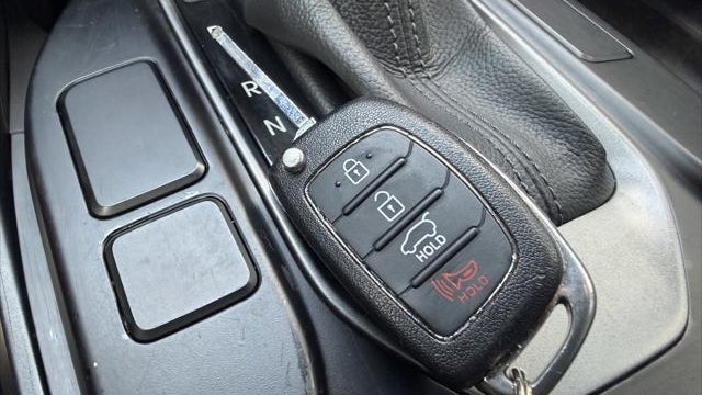 2016 Hyundai SANTA FE Sport 2.4L