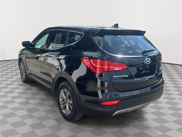 2016 Hyundai Santa Fe Sport - $10,900