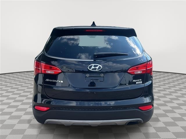 2016 Hyundai Santa Fe Sport - $10,900