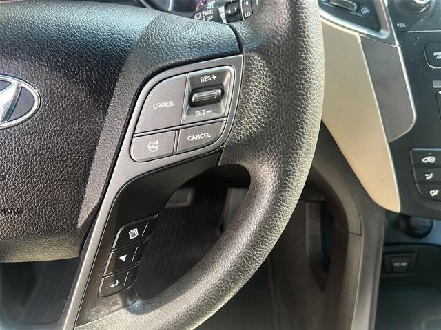 2016 Hyundai Santa Fe Sport - $10,900