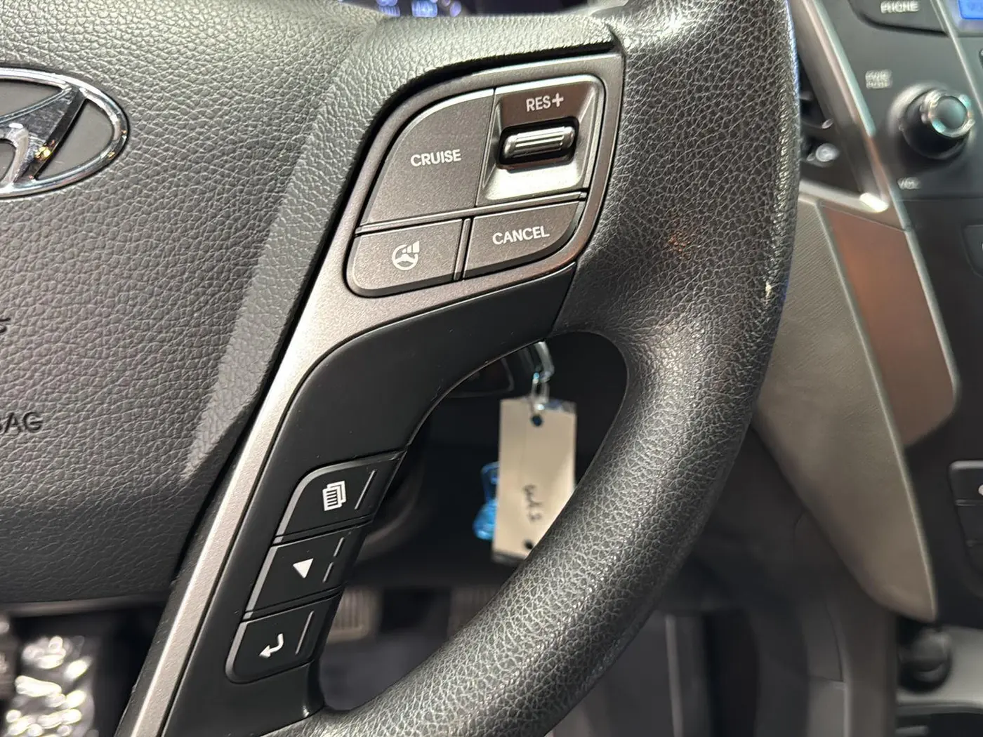 2015 Hyundai Santa Fe Sport - $4,498