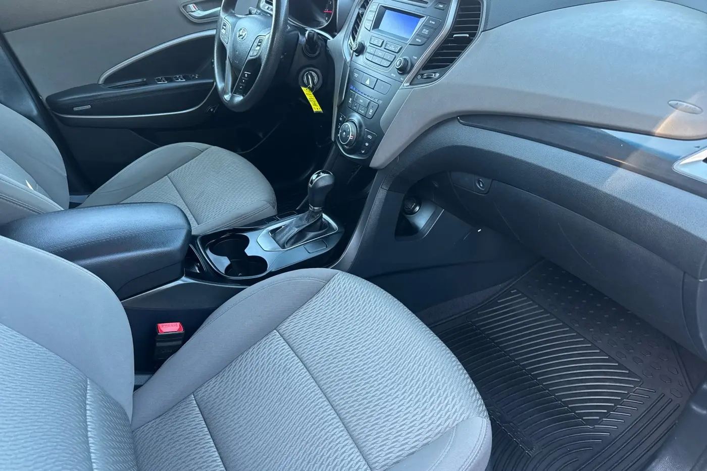 2016 Hyundai Santa Fe Sport - $9,950