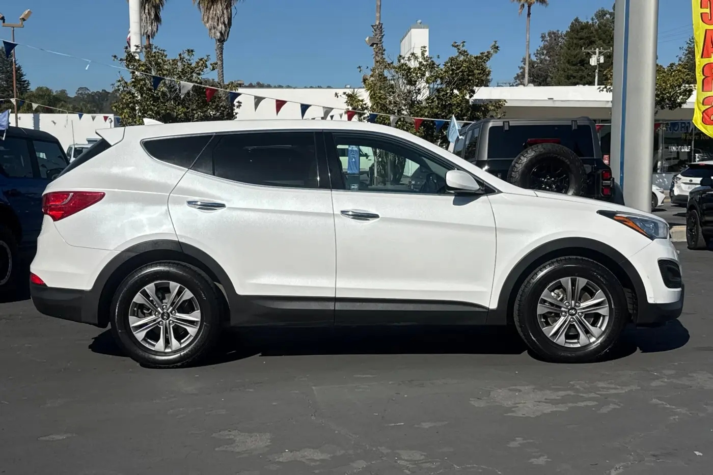 2016 Hyundai Santa Fe Sport - $9,950