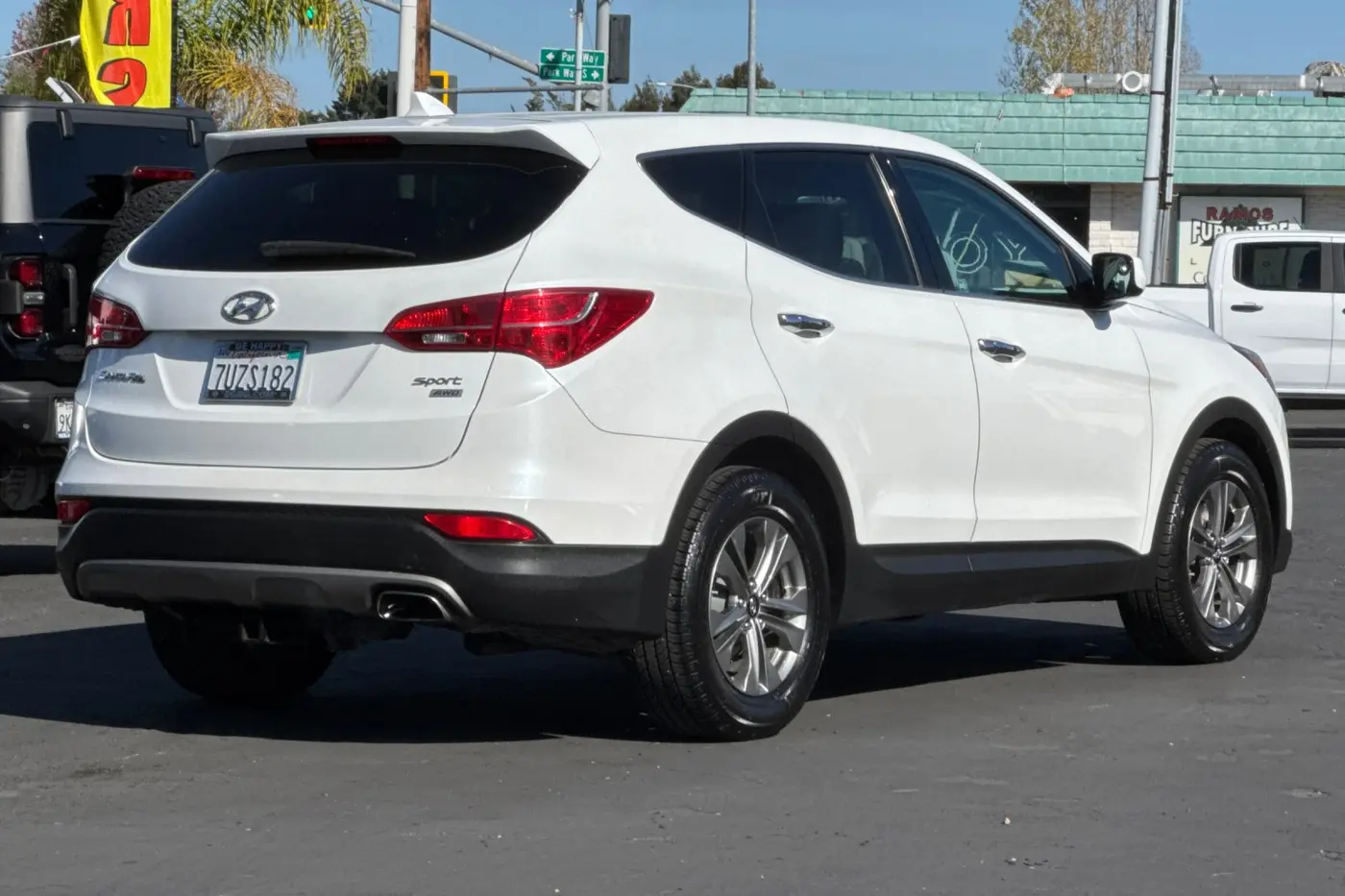 2016 Hyundai Santa Fe Sport - $9,950